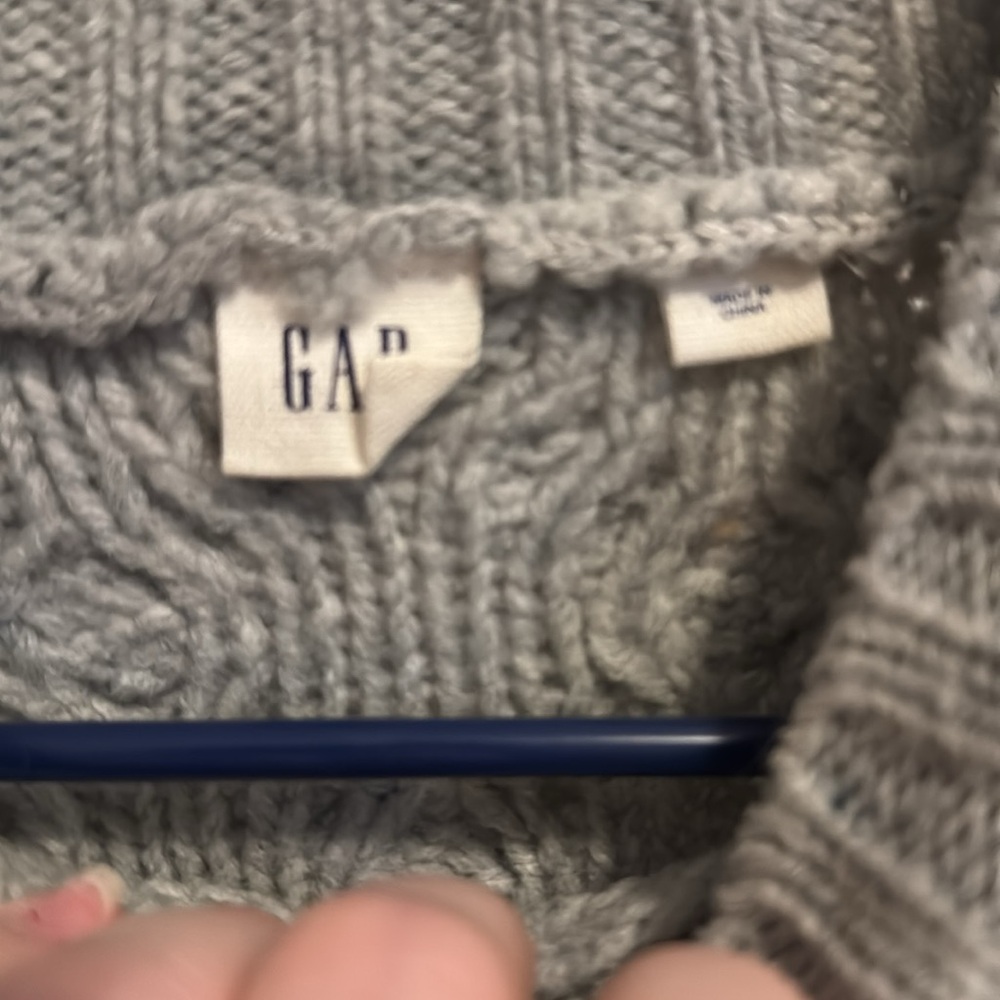 Gray Gap Sweater - image 2